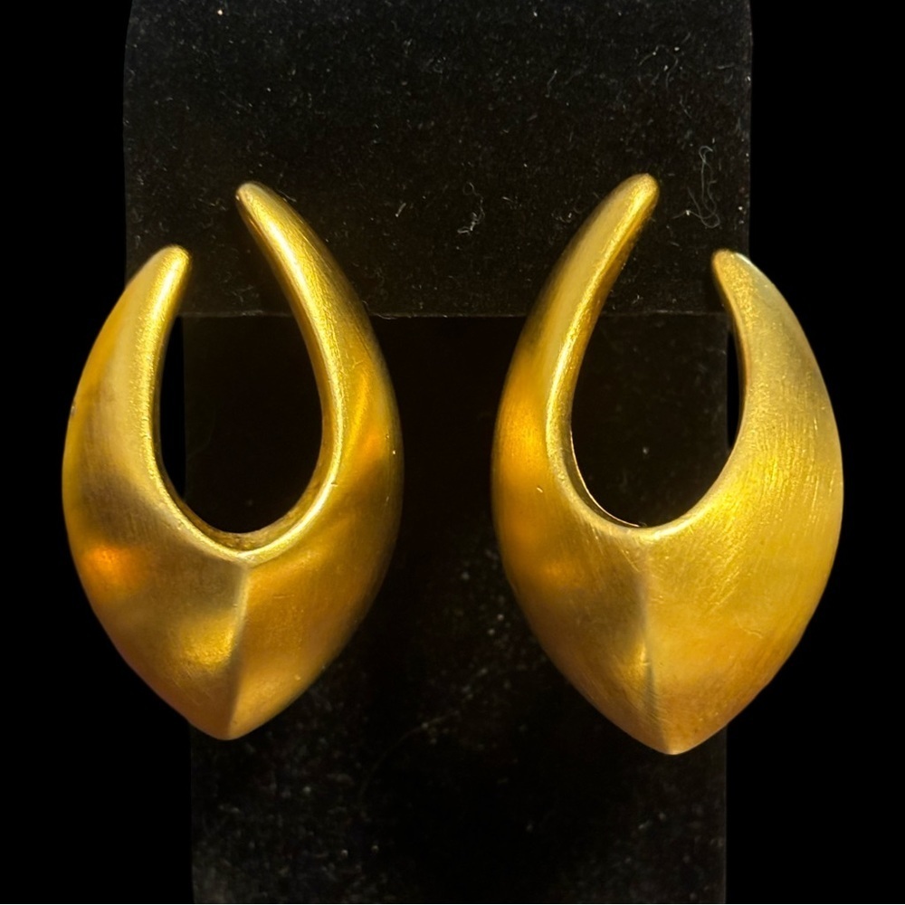 Givenchy New York Paris matte Coil Tapered Hoop Goldtone Earrings pierced - Picture 1 of 8